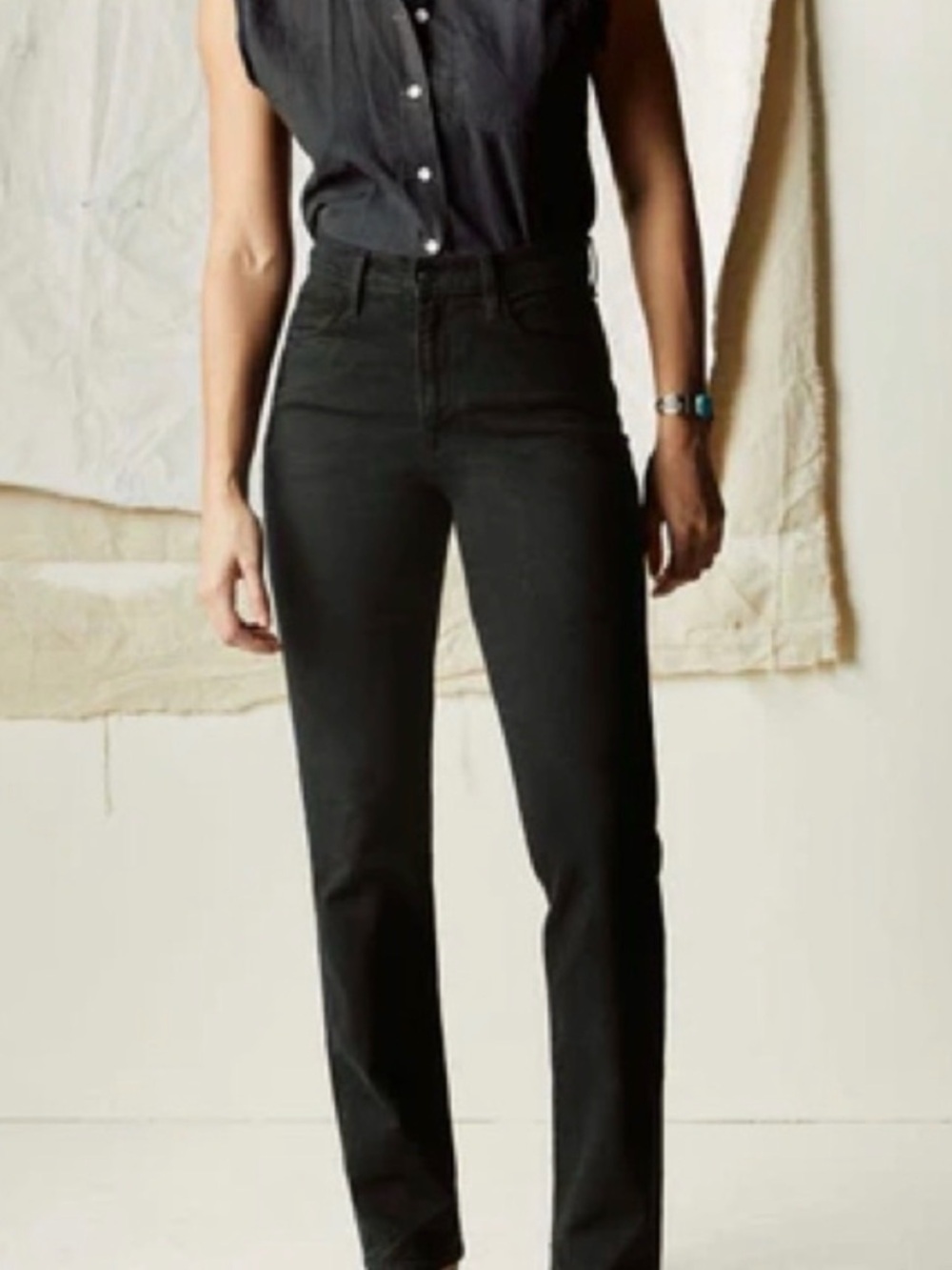 Imogene + Willie Sophie High-Rise Straight Leg Women's Jeans - Black